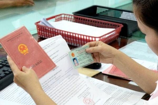 Một số trường hợp thuộc về thủ tục hành chính cần sử dụng cách photo sổ hộ khẩu và CMND