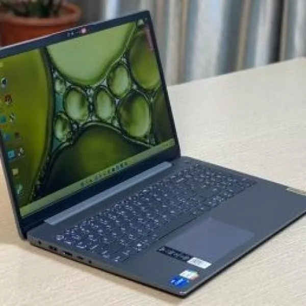 Laptop Cũ Lenovo Ideapad 3 15 ITL6 Core i5-1135G7