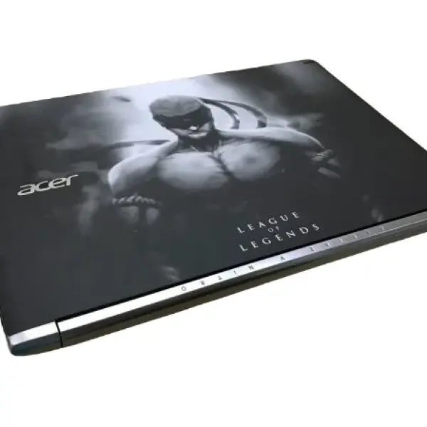 Laptop Cũ Acer Gaming Aspire V17 Nitro Core i7 6700