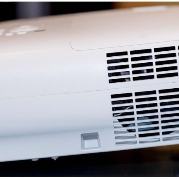 Máy chiếu BenQ W1700