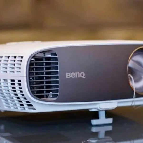 Máy chiếu BenQ W1700