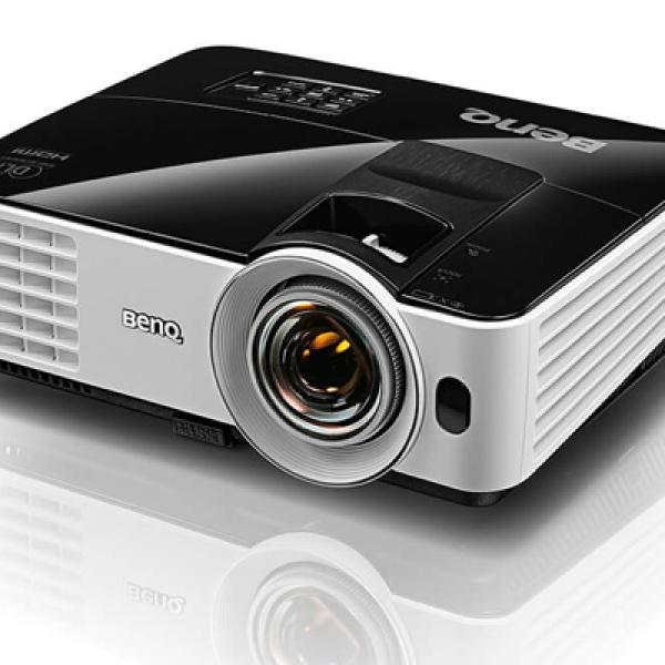 Máy chiếu BenQ MX631ST