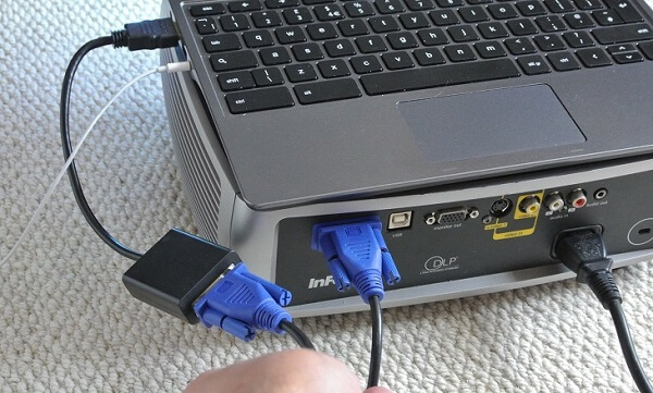 Cách kết nối laptop, máy tính với máy chiếu qua dây cáp VGA
