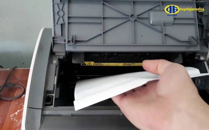 Máy in Canon LBP 6030 bị kẹt giấy