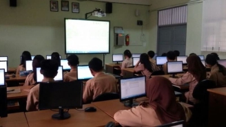 Bật mí top 9 máy chiếu dạy học đáng mua nhất hiện nay